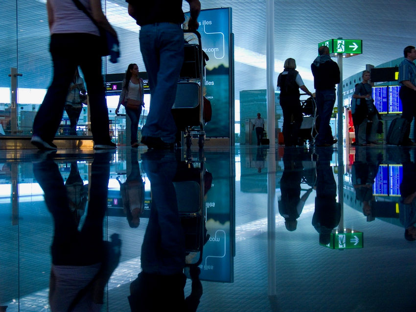 Airport arrivals passengers