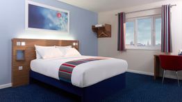 Travelodge agrees deals for three new hotels in Spain